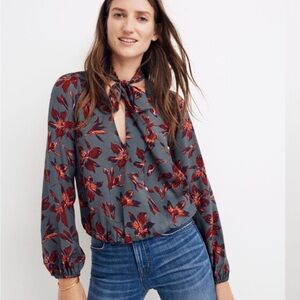 Madewell Gray and Red Floral Wrap Neck Tie 100% Silk Blouse